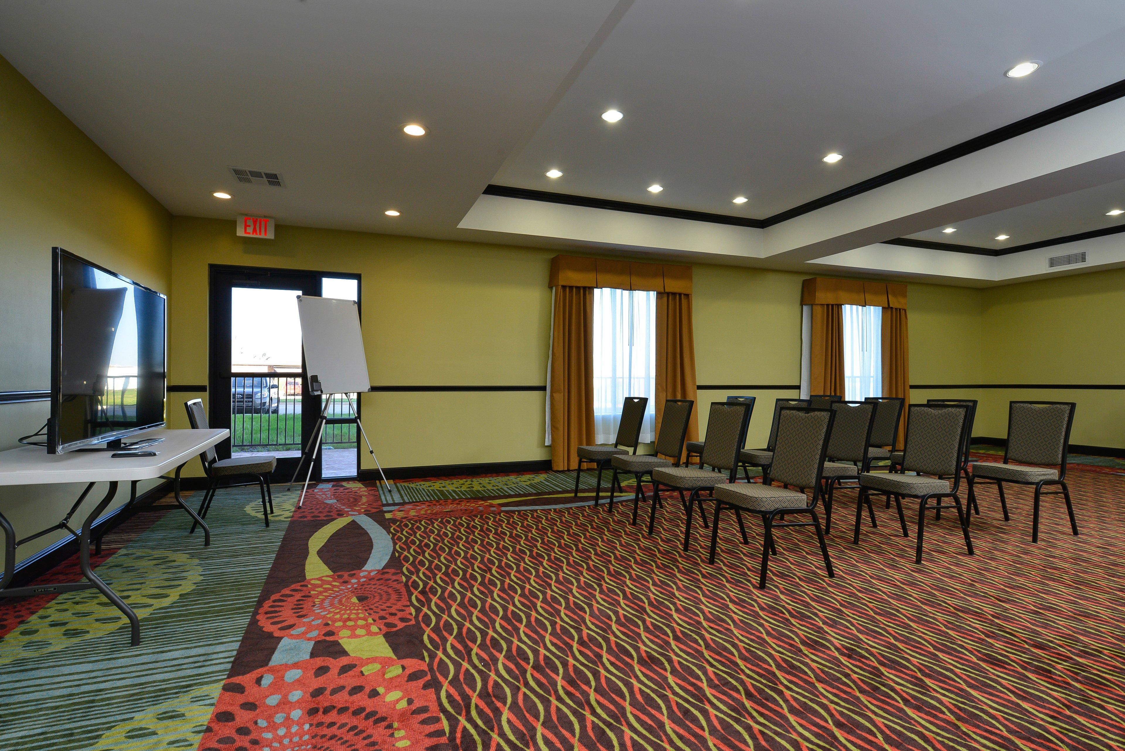 Holiday Inn Express Alva By Ihg Exterior foto